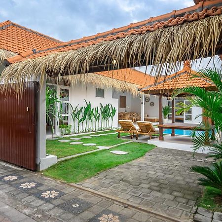Villa Jimmy Seminyak  Exterior photo