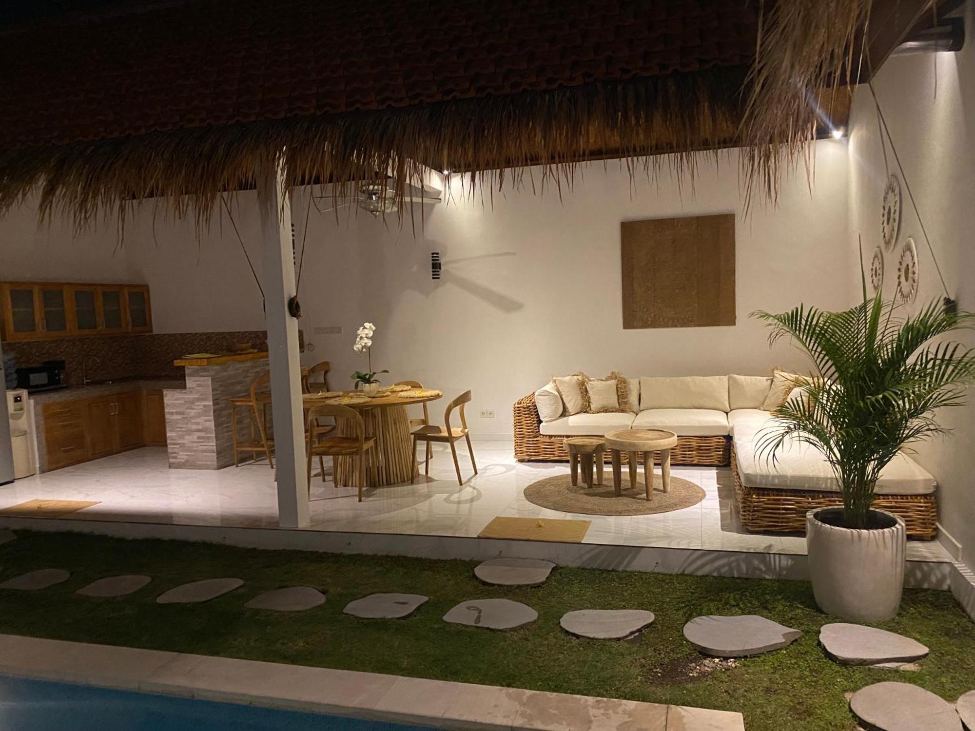 Villa Jimmy Seminyak  Exterior photo